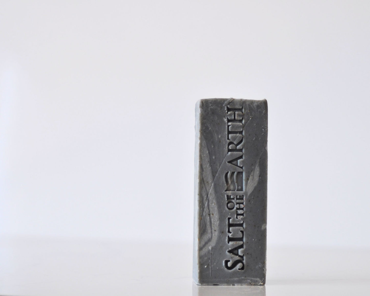 ROSEMARY MINT & ZINC | HERBACEOUS ENVIGORATING & DEODERIZING SALT BAR - SALT OF THE EARTH