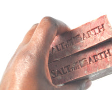 Load image into Gallery viewer, NUTMEG | SPICE LADEN ARTISAN BAR SOAP
