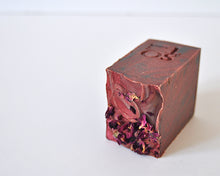 Load image into Gallery viewer, NIGHT ROSE | FLORAL AND EARTHY ARTISAN SPA BAR
